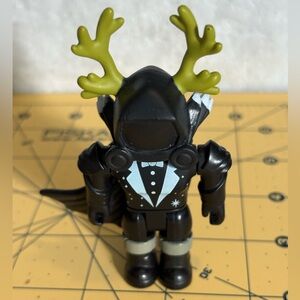 GodzGalaxy Roblox Series 8 Black Action Figure Toy black W/antlers NO Sword